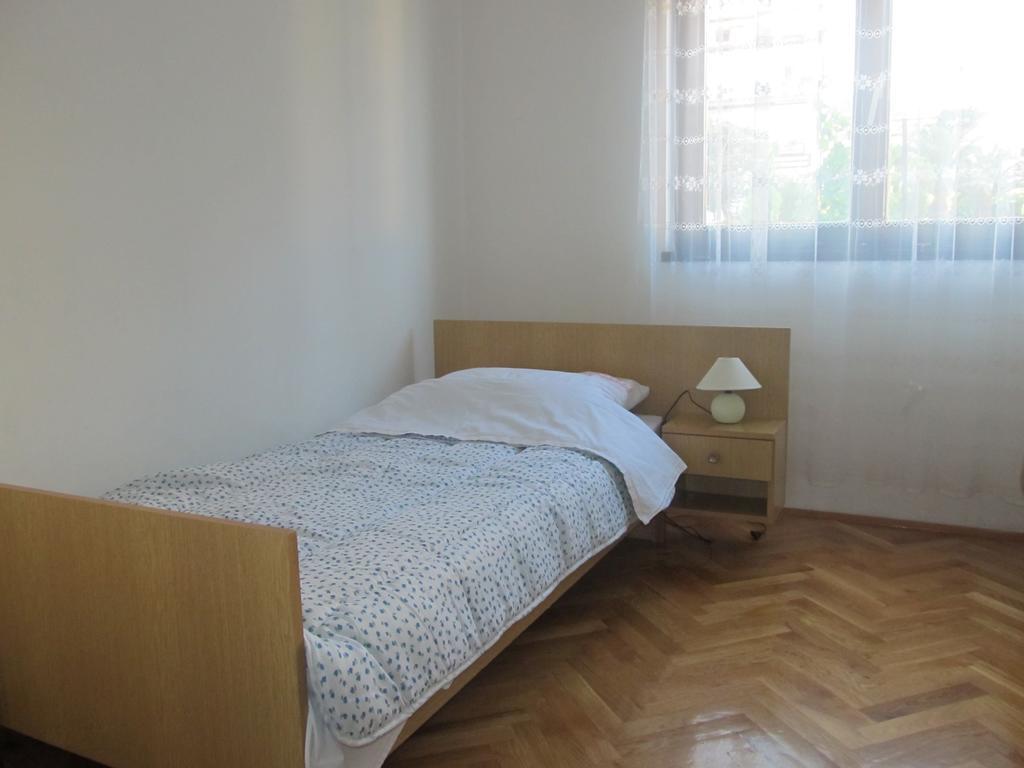Apartment Razum พูลา ภายนอก รูปภาพ